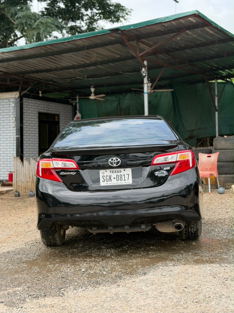 
								Foreign Used Toyota Camry 2013 SE for just 12.9m Abuja full									
