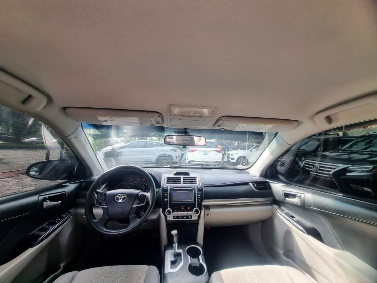 
								NEATLY USED 2014 TOYOTA CAMRY LE V4 WITH PROPER DOCUMENTATION UNTAMPERED SYSTEM GOING FOR 9.5M ABUJA DEAL full									