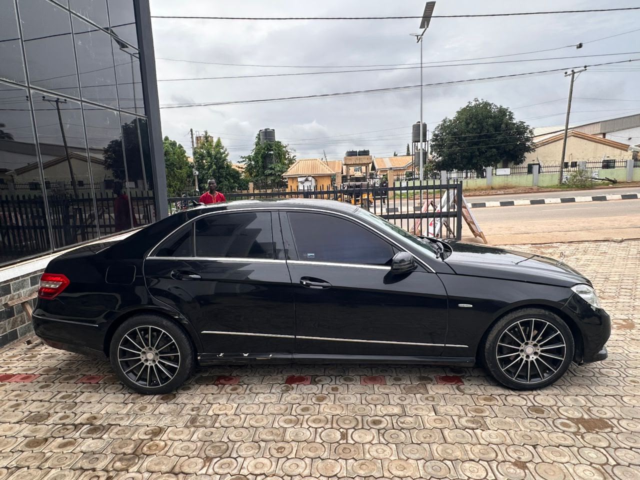 
								Distress Sale!!!  2010 Mercedes Benz E350 Special 4 Plugs Follow Come Factory Engine Untampered Engine & Gear  Factory Chilling AC Everything blessed  Complete buy and travel  Price: 5.5m  Settlement: TBD RUSH BEFORE YOU HEAR SOLD full									