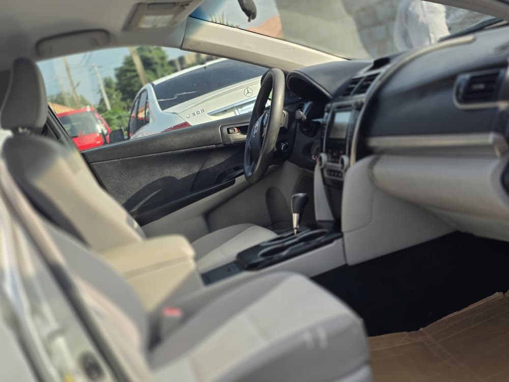 
								Mad Distress alert ⚠️ 📢 Foreign used Toyota Camry le 2013 model firstbody with original custom Duty buy and drive absolutely nothing to fix  👉10.8m buyer settle 300k Location Abacha road Nyanya Abuja deal Car is with me directlyMad Distress alert ⚠️ 📢 Foreign used Toyota Camry le 2013 model firstbody with original custom Duty buy and drive absolutely nothing to fix  👉10.8m buyer settle 300k Location Abacha road Nyanya Abuja deal Car is with me directly full									