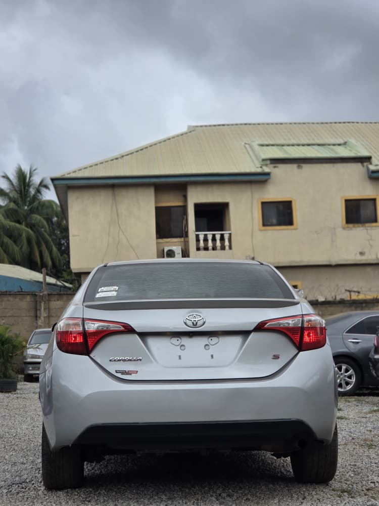 
								Mad Distress alert ⚠️ 📢  🔥Foreign used Toyota Corolla 2015 model with original duty fully paid buy and drive absolutely nothing to fix  👉11.9m buyer settle 200k location Abacha Road nyanya Abuja deal Car is with me directly full									
