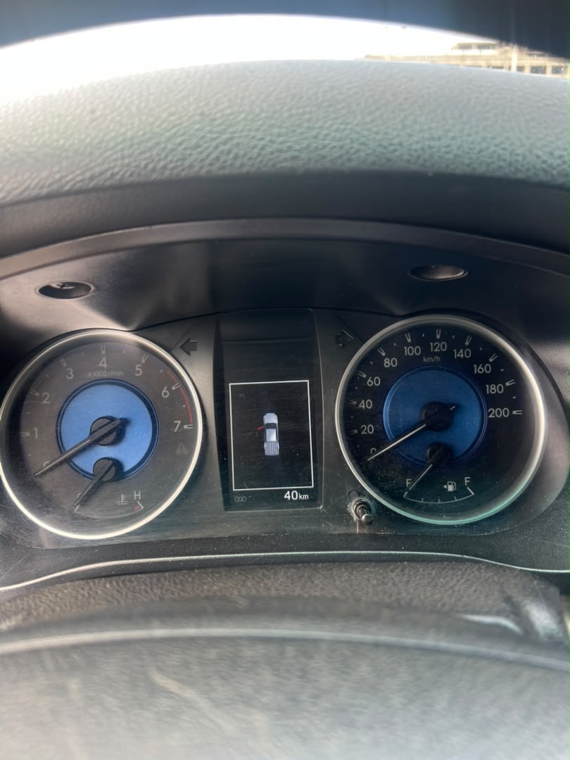 
								Distress Alert few months use Belgium standard Extremely sharp  Toyota Hilux 2018 model with untampered engine and gear Ac chilling well Original 2025 custom duty Automatic transmission  👉37m to owner  Buyer settle 1m Location ABUJA  Owner house full									