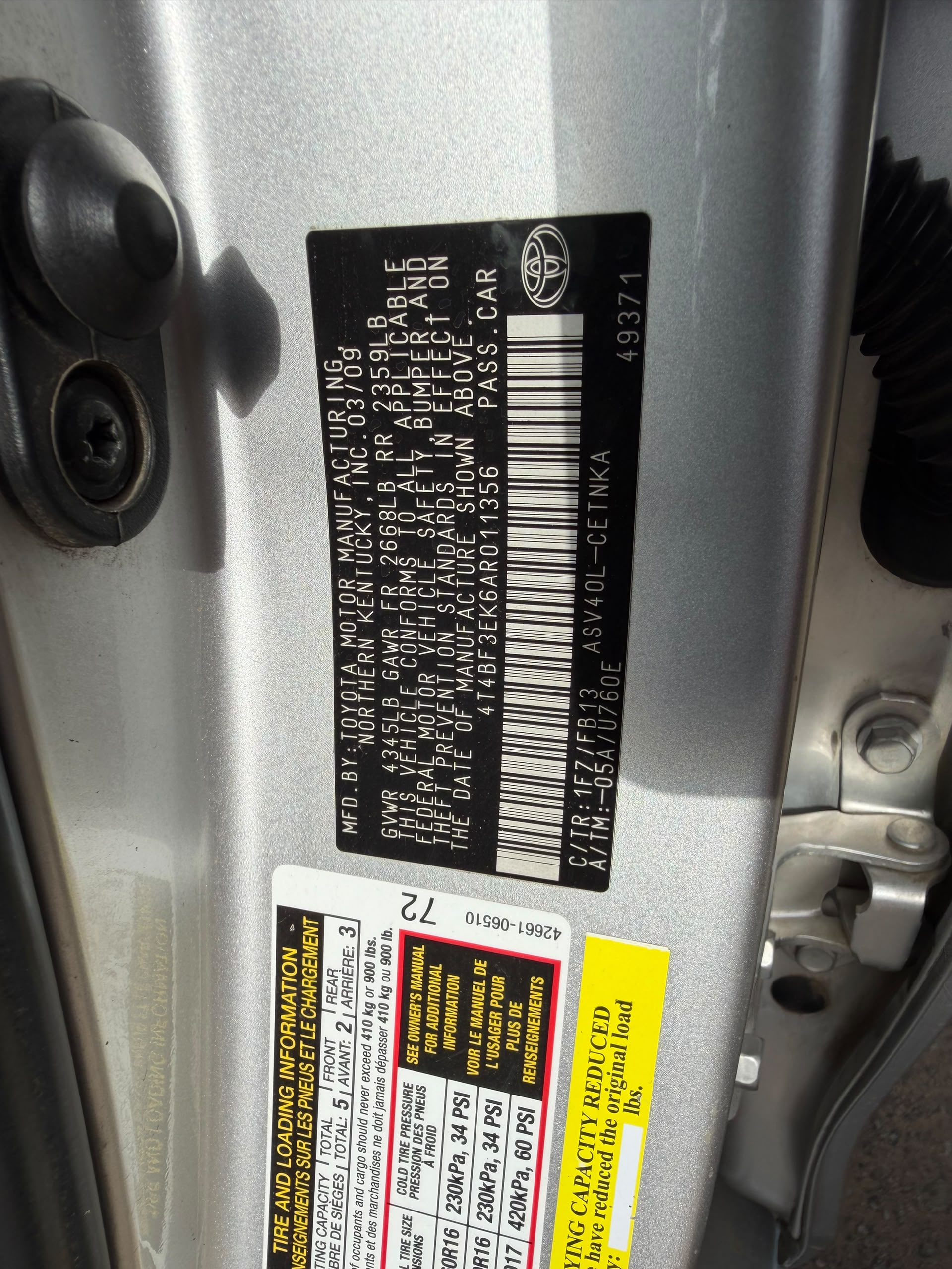 
								EXTREMELY SHARP  GRADE FOREIGN USED 2010 ON BELT TOYOTA CAMRY LE, MINT INTERIOR, NO SINGLE 9JA PAINT WITH UNTAMPARED ENGINE ND GEAR.GOING FOR JUST 10.5m ONLY full									