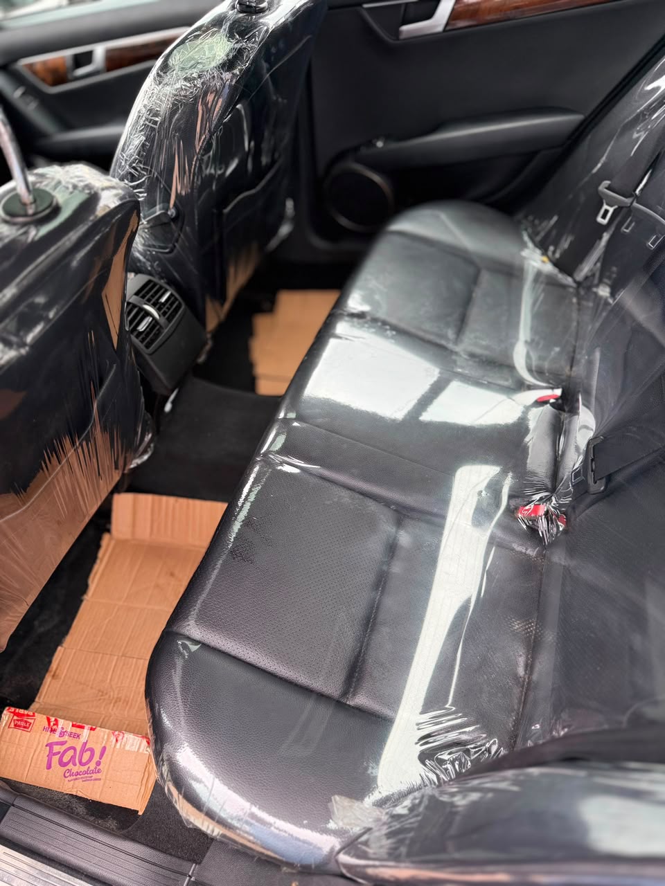 
								Foreign used 2013 MERCEDEZ BENZ C350 full option with duty for 13.5M Abuja full									