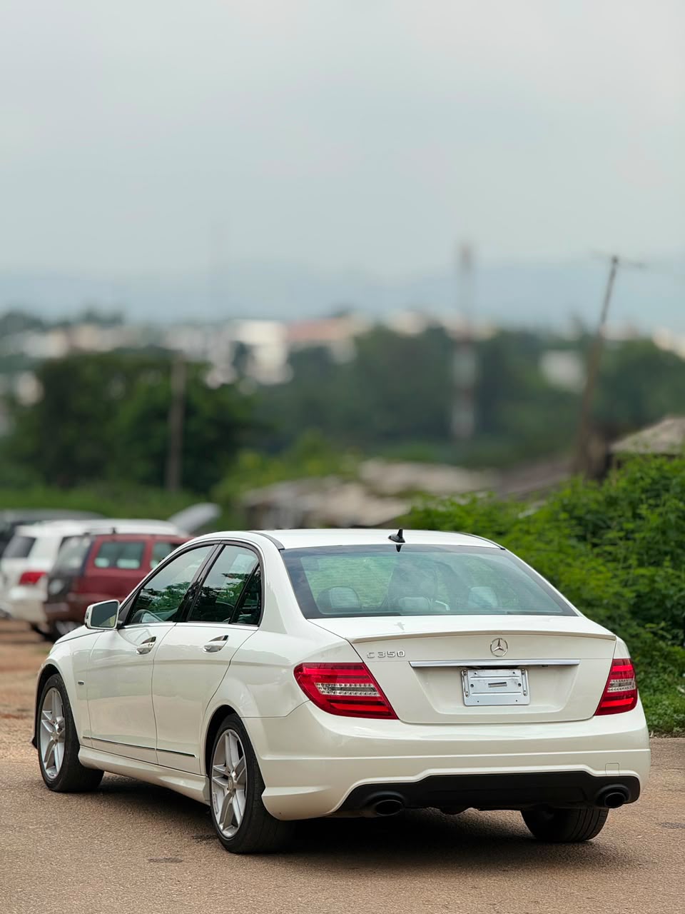 
								Foreign used 2013 MERCEDEZ BENZ C350 full option with duty for 13.5M Abuja full									