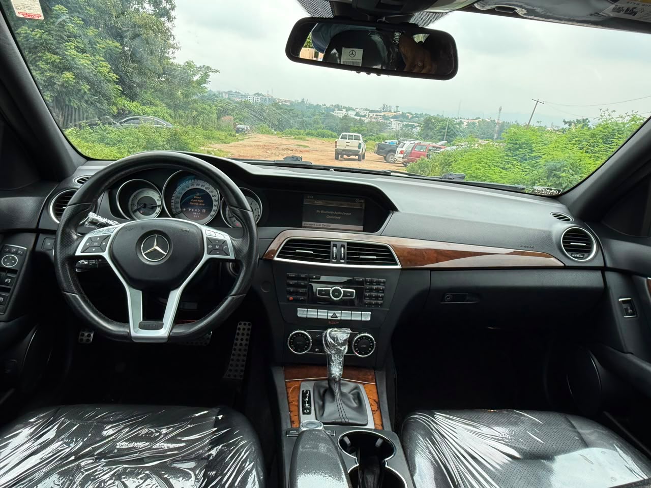 
								Foreign used 2013 MERCEDEZ BENZ C350 full option with duty for 13.5M Abuja full									