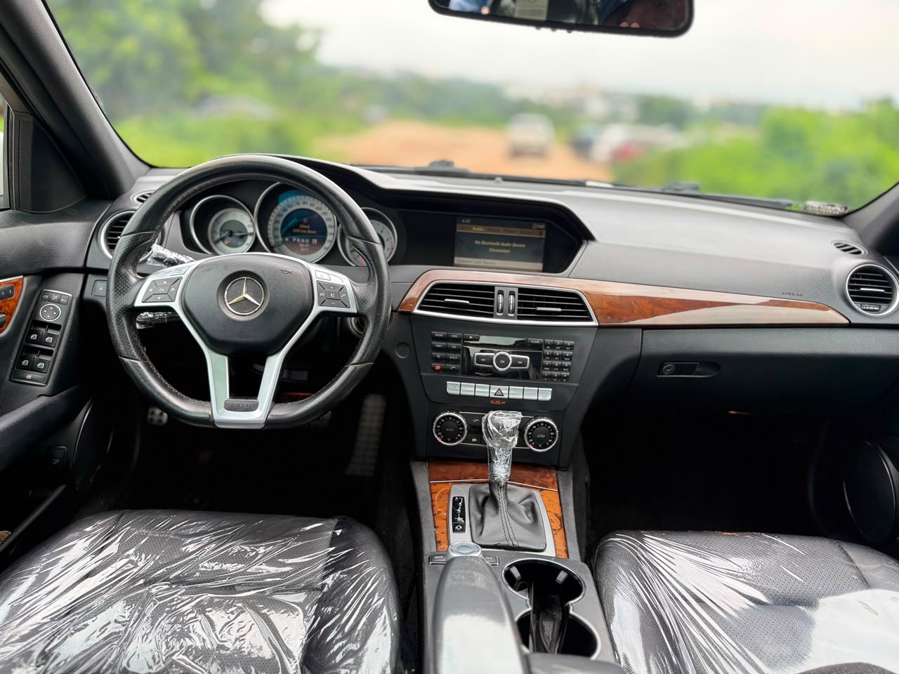 
								Foreign used 2013 MERCEDEZ BENZ C350 full option with duty for 13.5M Abuja full									