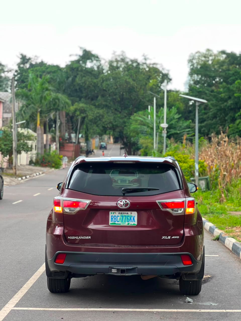 
								SUPER CLEAN PREOWNED TOYOTA HIGHLANDER 2015 XLE   A YEAR USED  ORIGINAL DUTY 📃  PRICE: 20M  ABUJA DEAL📍  NATIONWIDE DELIVERY full									