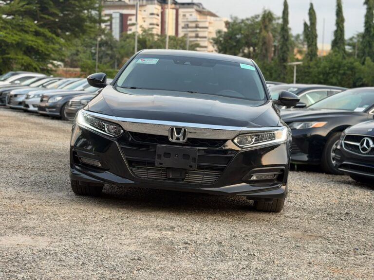 On Distress!!! Foreign used Honda accord 2018 for 17.7m Abuja