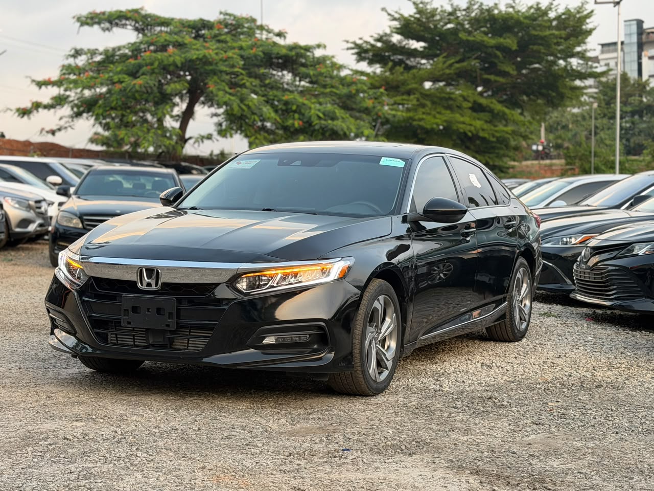 
								On Distress!!! Foreign used Honda accord 2018 for 17.7m Abuja full									