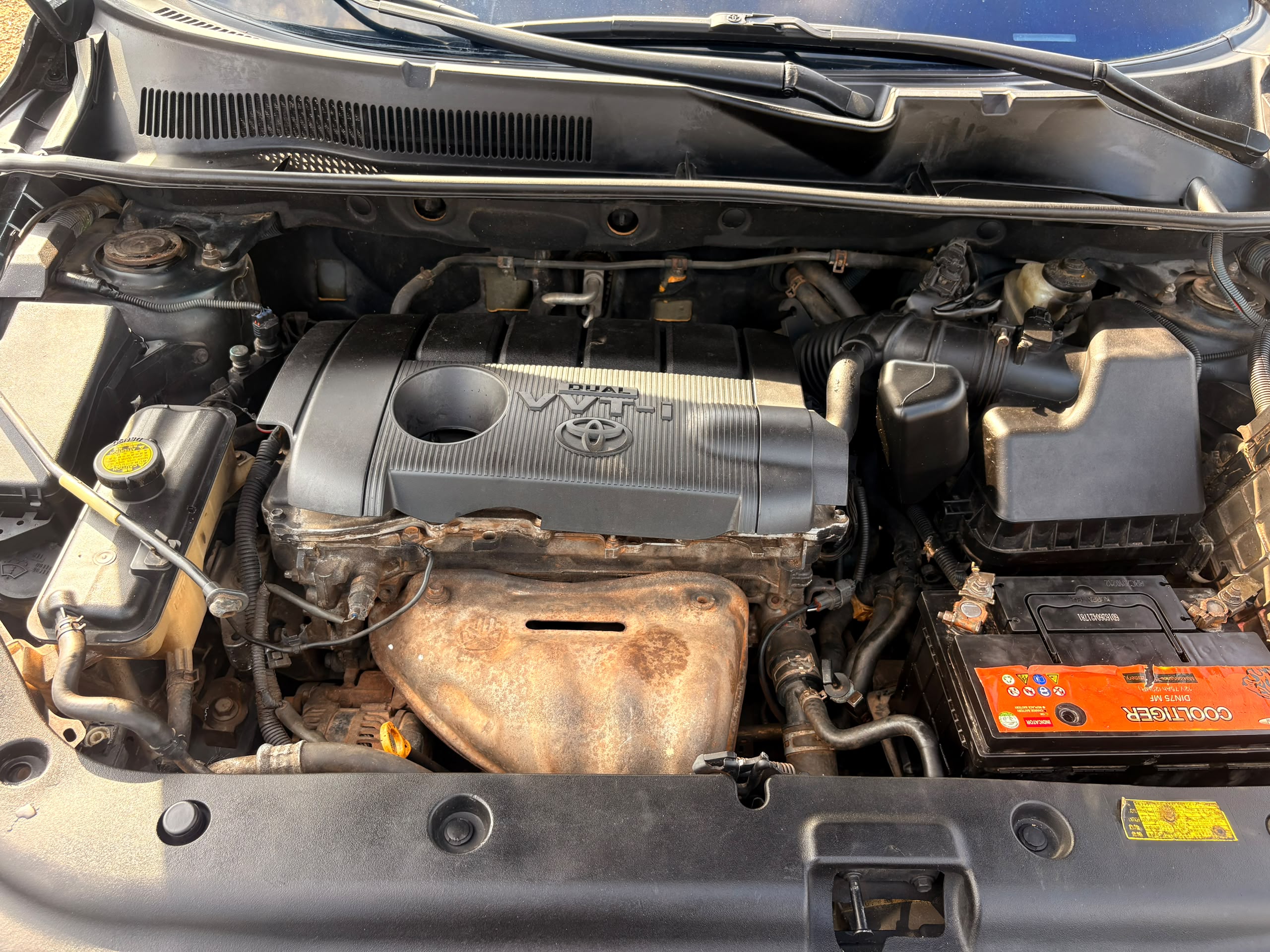 
								Neatly used 2009 Toyota RAV4 untempered engine and gear, AC is chilling selling for 🔥#7.5M          📍Abuja  NATIONWIDE DELIVERY full									
