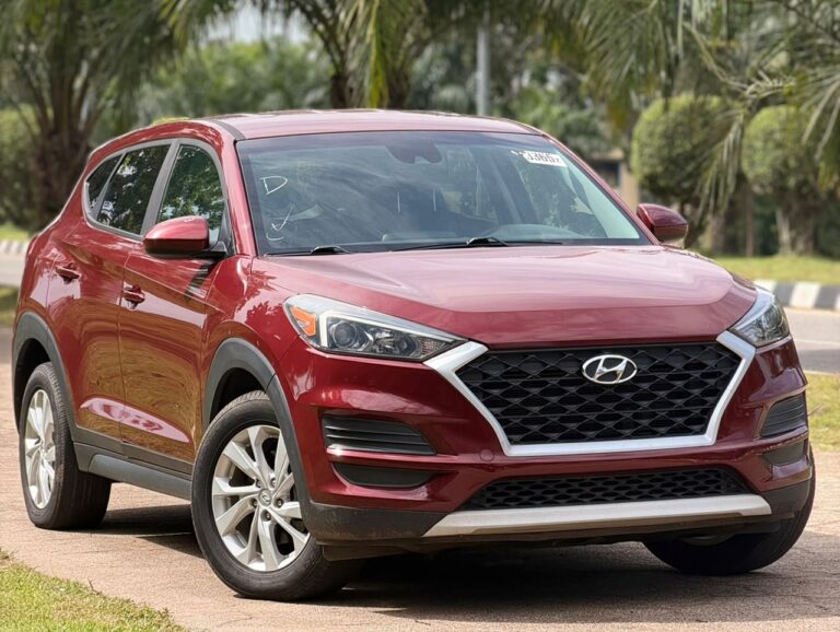 TOUCHDOWN🚀   FOREIGN USED 2019 HYUNDAI TUCSON   If you’re looking for a reliable SUV that gives you comfort and class without breaking the bank, this Tucson is a smart choice.  23.5m OnLy💰 custom duty   Clean. Classy. Reliable. Ready for a new owner! 😍  Abuja LoKaTioN