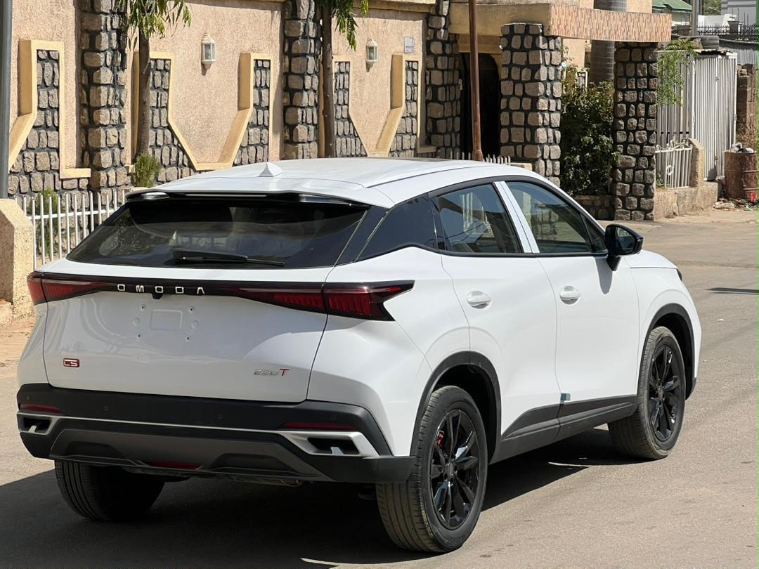 
								2025 OMODA C5 230T 1.5L Turbocharged petrol FWD Brand new 🏷️29M full									