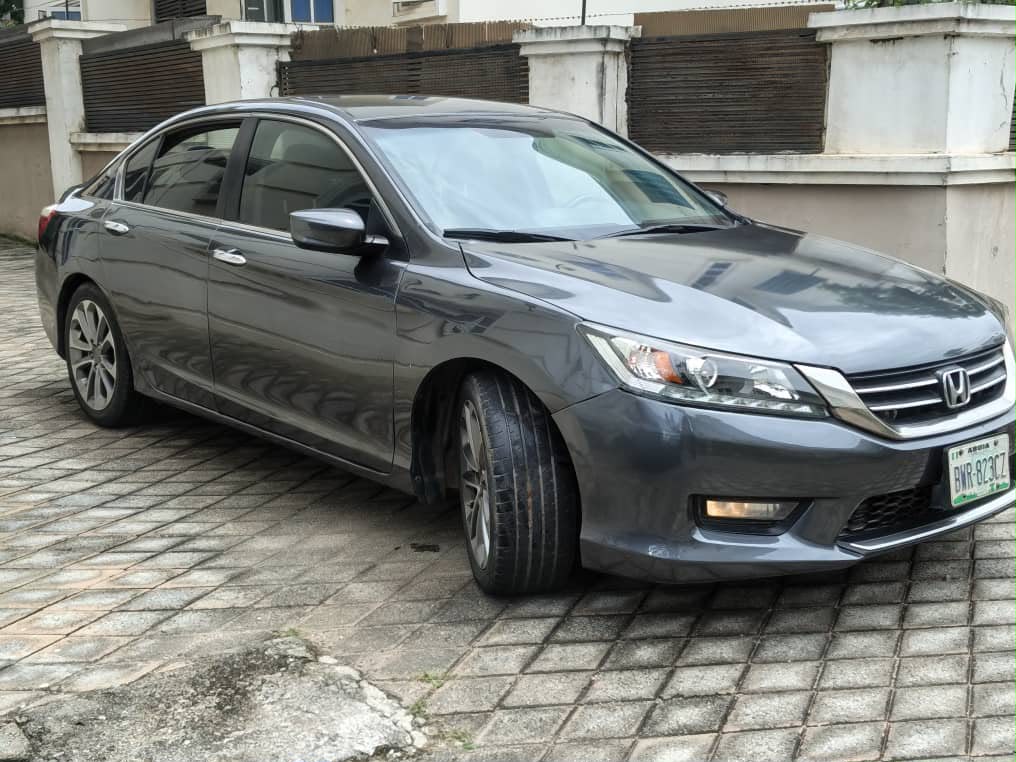 
								Neatly Used Honda Accord  2013  Key Entry  Fabric Seat  Untouched System  Original Custom duty  Going for 7.8 Million Naira  Location Abuja full									