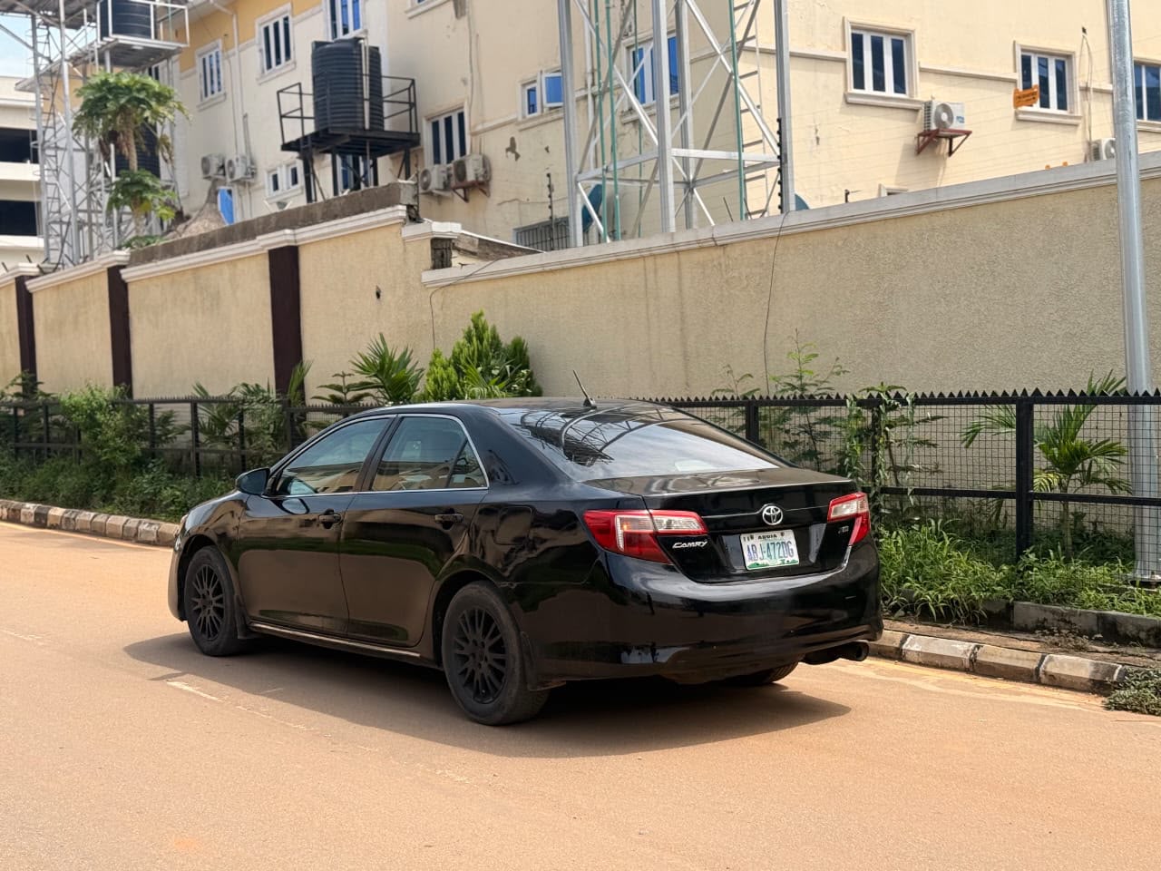 
								Good Deal 24hrs   Distress Sell Neatly Used Toyota Camry 2013 LE Untempered engine and Gear, AC chilling Wlhy 👌 with fully paid custom duty for just 6.9m Net Abuja full									