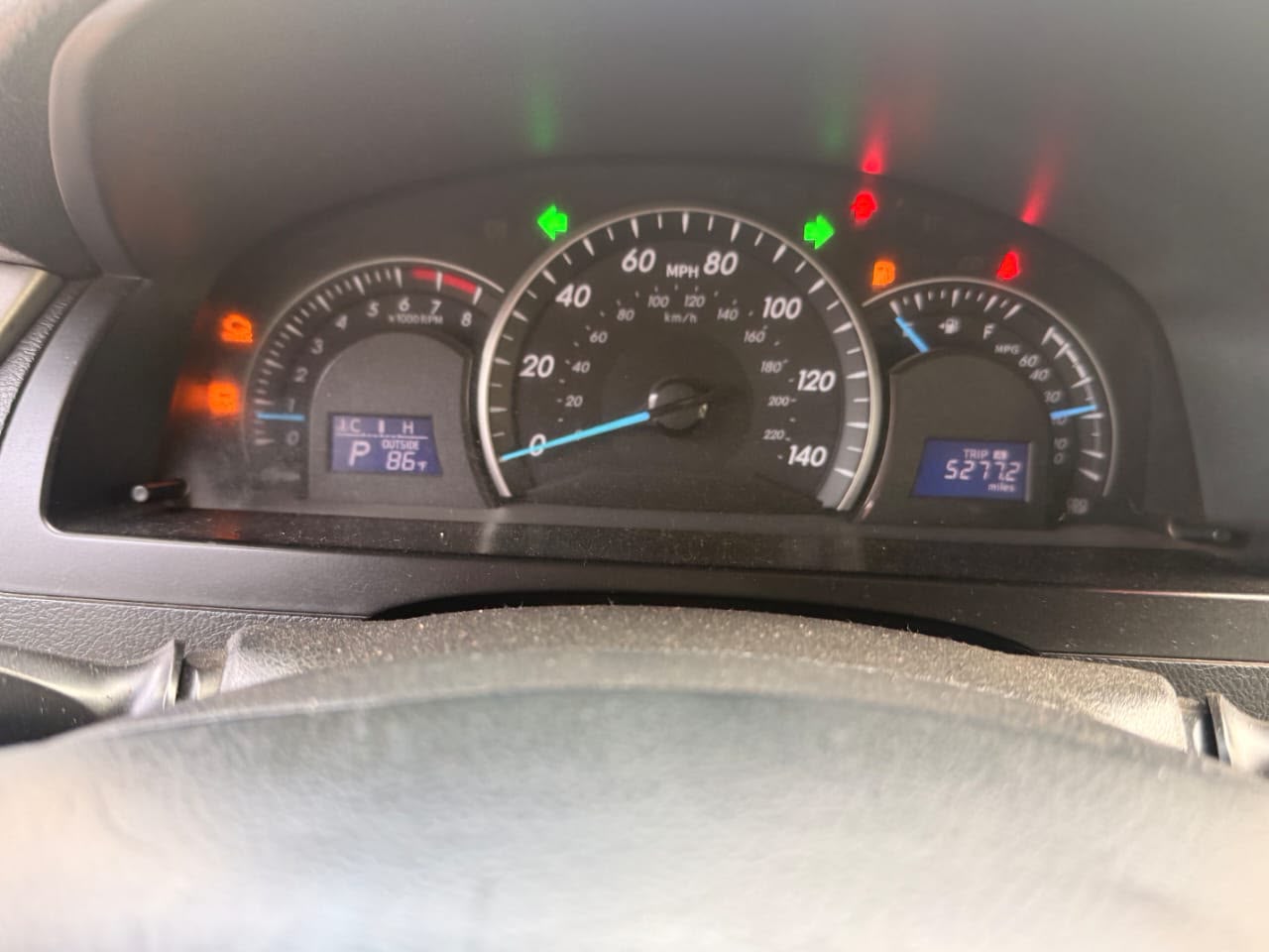 
								Good Deal 24hrs   Distress Sell Neatly Used Toyota Camry 2013 LE Untempered engine and Gear, AC chilling Wlhy 👌 with fully paid custom duty for just 6.9m Net Abuja full									