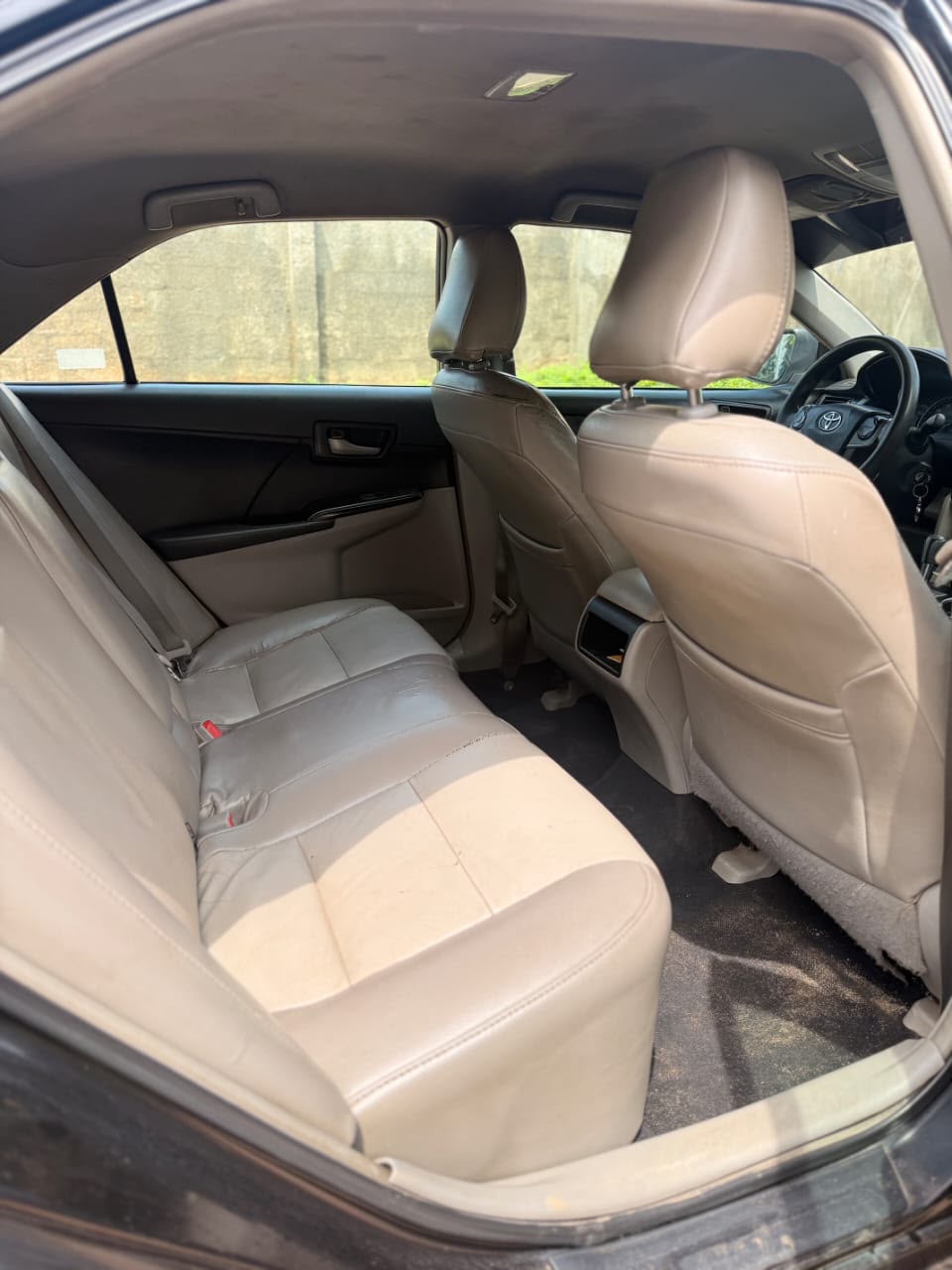 
								Good Deal 24hrs   Distress Sell Neatly Used Toyota Camry 2013 LE Untempered engine and Gear, AC chilling Wlhy 👌 with fully paid custom duty for just 6.9m Net Abuja full									