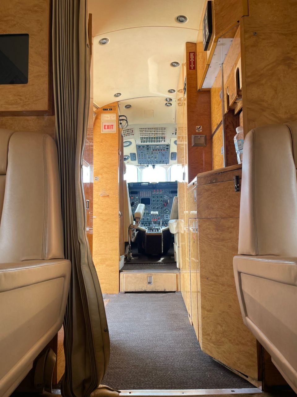 
								AVAILABLE NAF JET FOR SALE 🔥 Opportunity to OWN YOUR PRIVATE JET    MANUFACTURER = Bombardier  NAME: FALCON 900, very strong  aircraft 📍PRICE: $3M ONLY Net Last  INSPECTION: #2.5K CURRENT SEATERS: VIP, CONVERTIBLE TO 40/50 SEATERS  LOCATION: NIGERIA Pay  now, fly now   1.NO LOI NEEDED. 2.PAY INSPECTION FEES INSPECT AND PAY FOR JET 3.PAPERS GIVEN TO YOU 4.AIRCRAFT REPAINTED FOR YOU THE NEXT DAY 5.FLY OUT WITH YOU JET.  Caution⚠️, ONLY BUYER /MANDATE TO CALL Notice: DONT CALL ME IF BUYER IS NOT READY TO INSPECT AND PAY  Buyer pays our agency 5%  TYPE & MODEL = CL 601  DATE OF MANUFACTURE = 07 Sept 1992.  @all full									