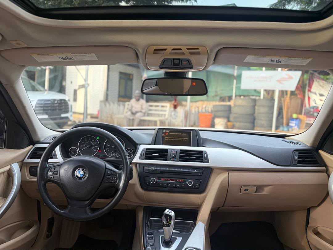 
								Distress Toks 2014 BMW 328i for just 9m Abuja full									
