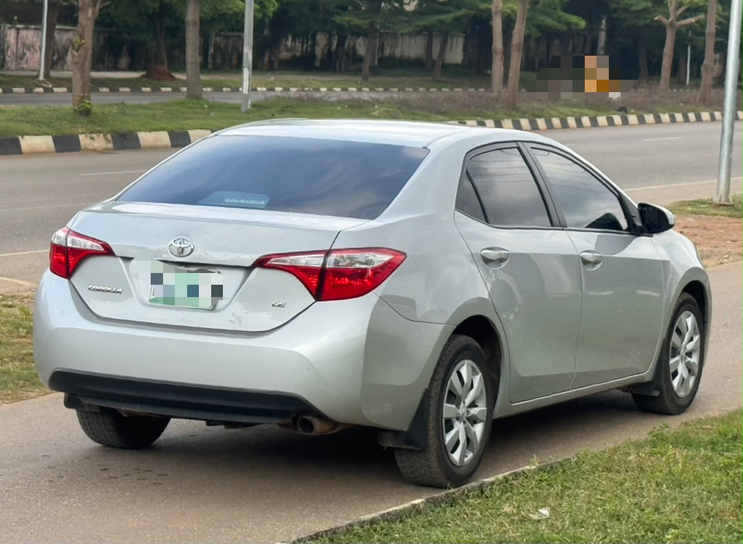 
								Distress sales ‼️‼️Direct Belgium 🇧🇪 Toyota Corolla  2015 model Everything perfect Accident 🆓 original 📑 going for JUST 13.7 full									