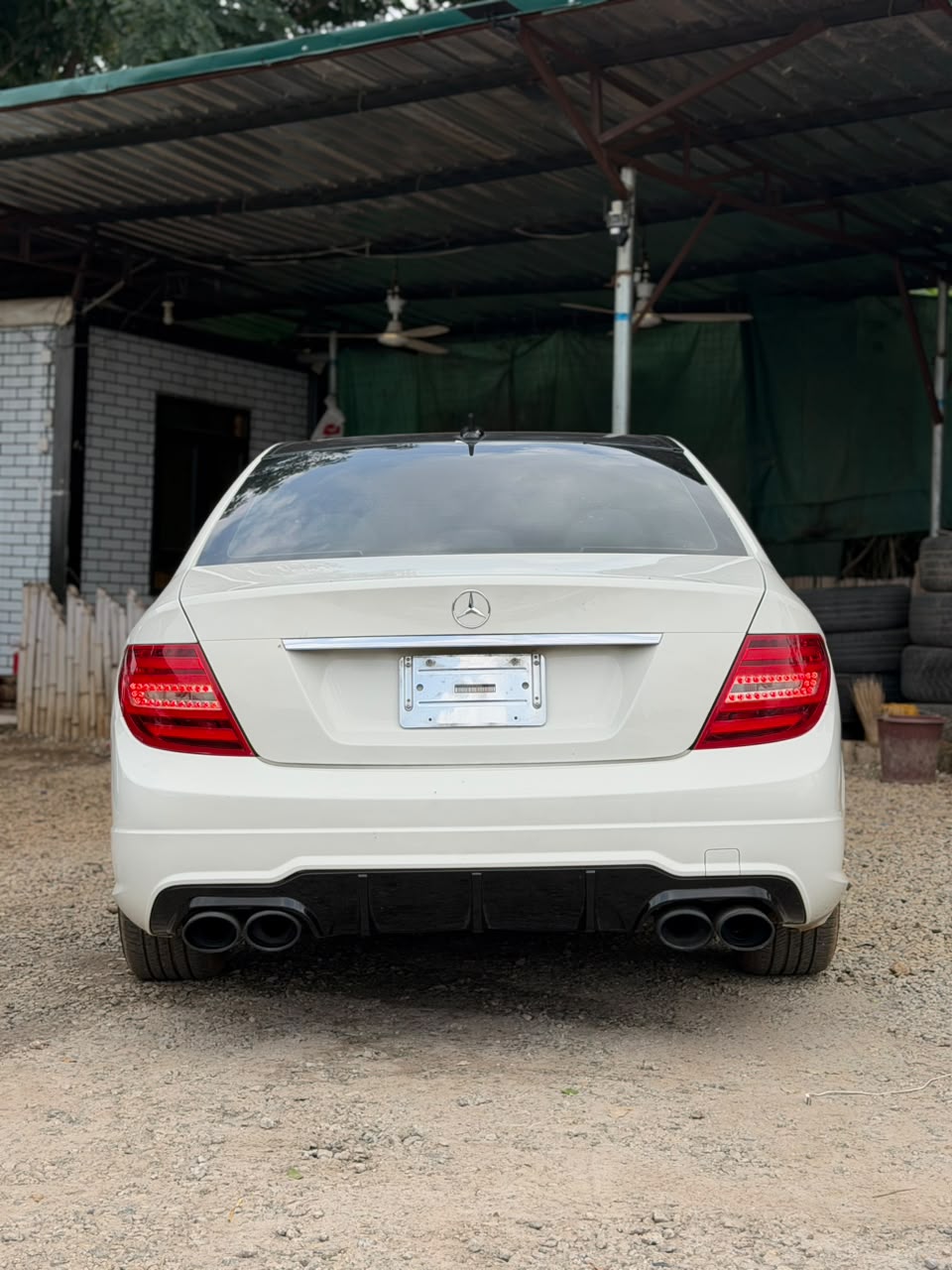 
								Foreign used 2012  Tuned C250 Benz for 13m Abuja full									
