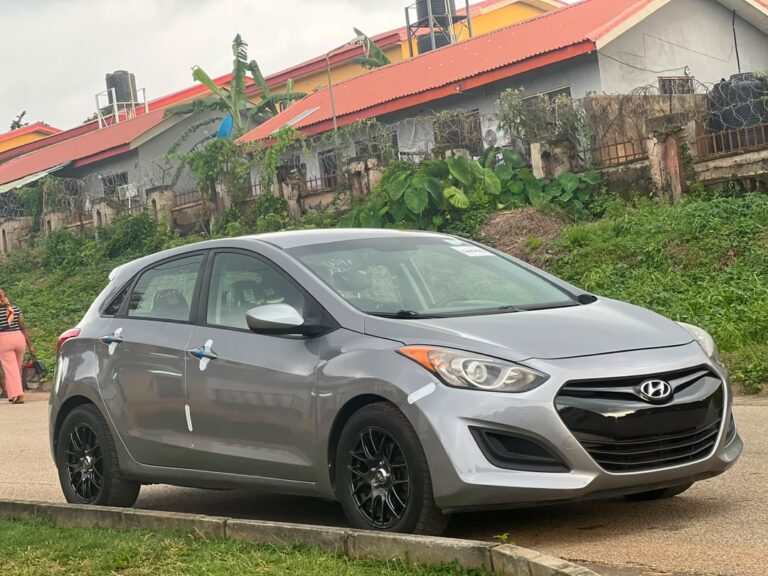 Foreign used Hyundai Elentra GT 2015 for just 11.7m Abuja