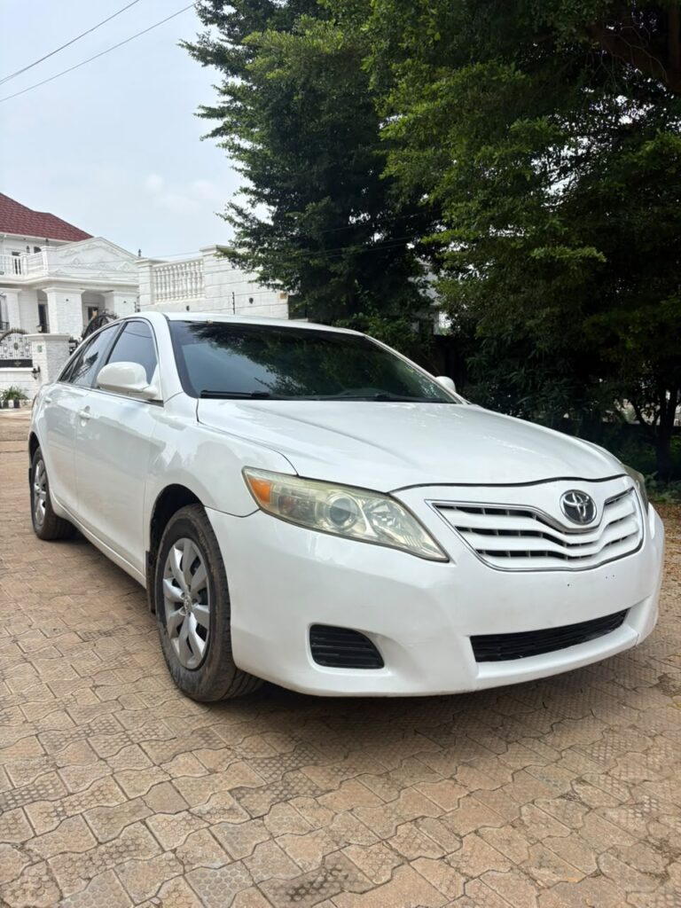 Giveaway Deal‼️‼️‼️ Carefully Used (Unregistered) Toyota Camry 2010 with original duty Going for just 6.1m Net with sambo owners house kubwa Abuja📍 ZERO CHAIN DEAL