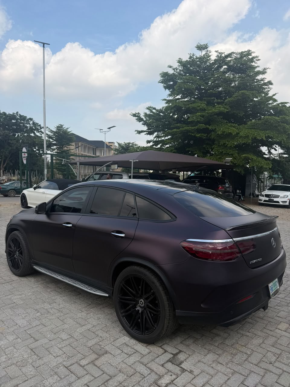 
								Giveaway Deal‼️‼️‼️ Carefully Used 2018 GLE 43 Coupe, 350 camera , panoramic roof,APPLE CAR PLAY Original Duty 46.5m Net with sambo Abuja📍 ZERO CHAIN DEAL full									