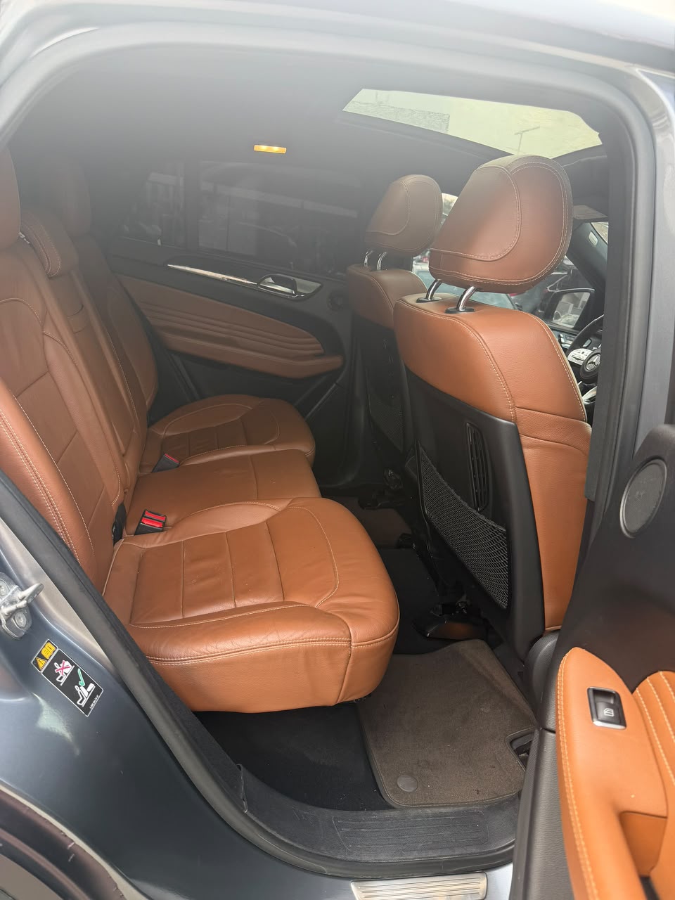 
								Giveaway Deal‼️‼️‼️ Carefully Used 2018 GLE 43 Coupe, 350 camera , panoramic roof,APPLE CAR PLAY Original Duty 46.5m Net with sambo Abuja📍 ZERO CHAIN DEAL full									