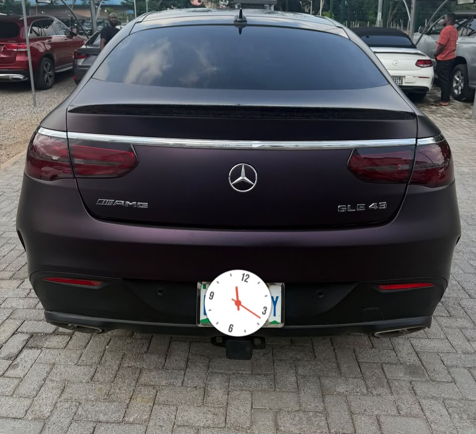 
								Giveaway Deal‼️‼️‼️ Carefully Used 2018 GLE 43 Coupe, 350 camera , panoramic roof,APPLE CAR PLAY Original Duty 46.5m Net with sambo Abuja📍 ZERO CHAIN DEAL full									