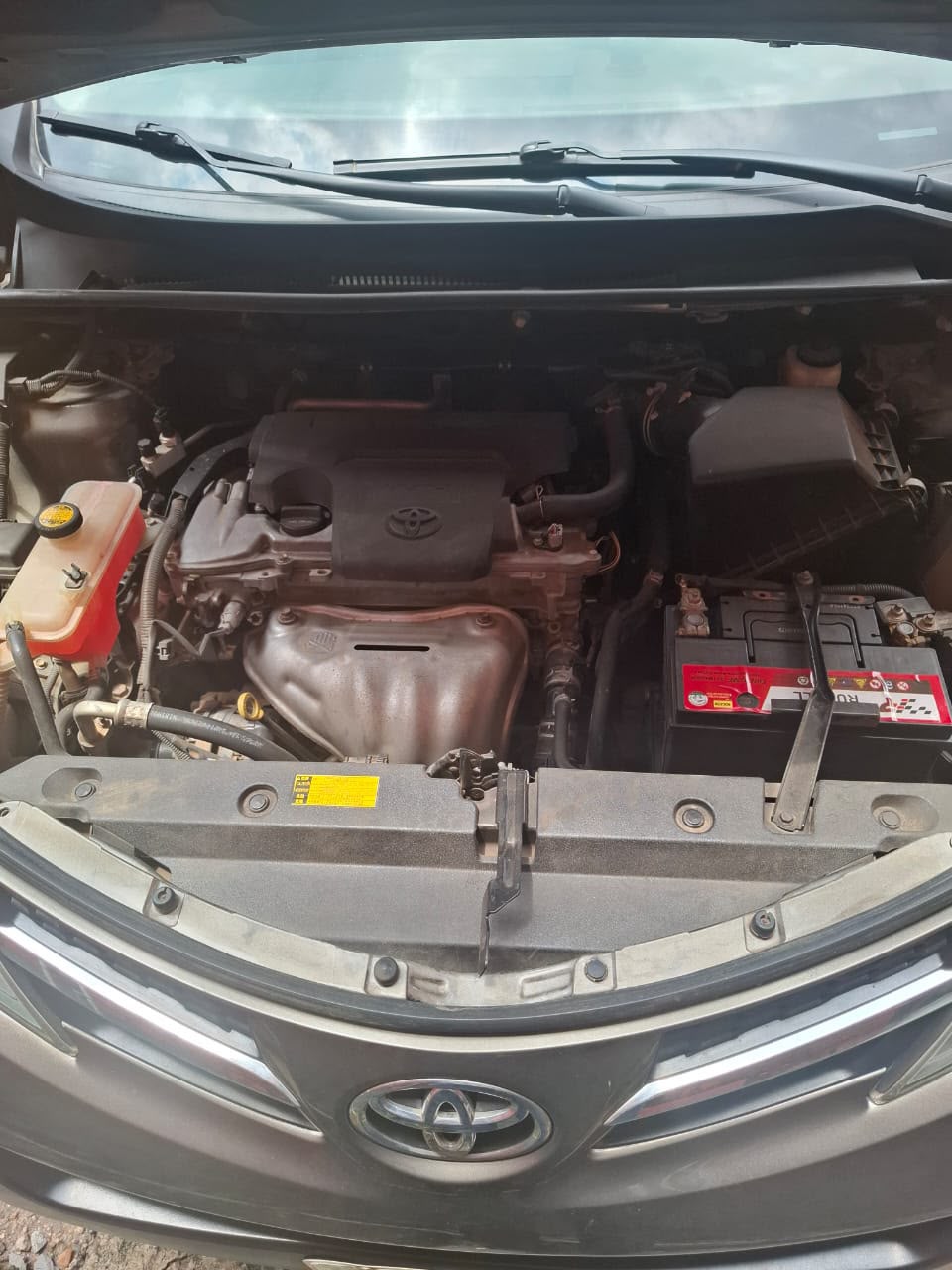 
								Giveaway Deal‼️‼️‼️ Carefully Used Toyota RAV4 2014 (Limited) with untempered engine and gear, ac is freezing 🥶 fullest option (Keyless & Sunroof) with original duty going for just 14.2M Net with our sambo Kubwa Abuja📍 ZERO CHAIN DEAL full									