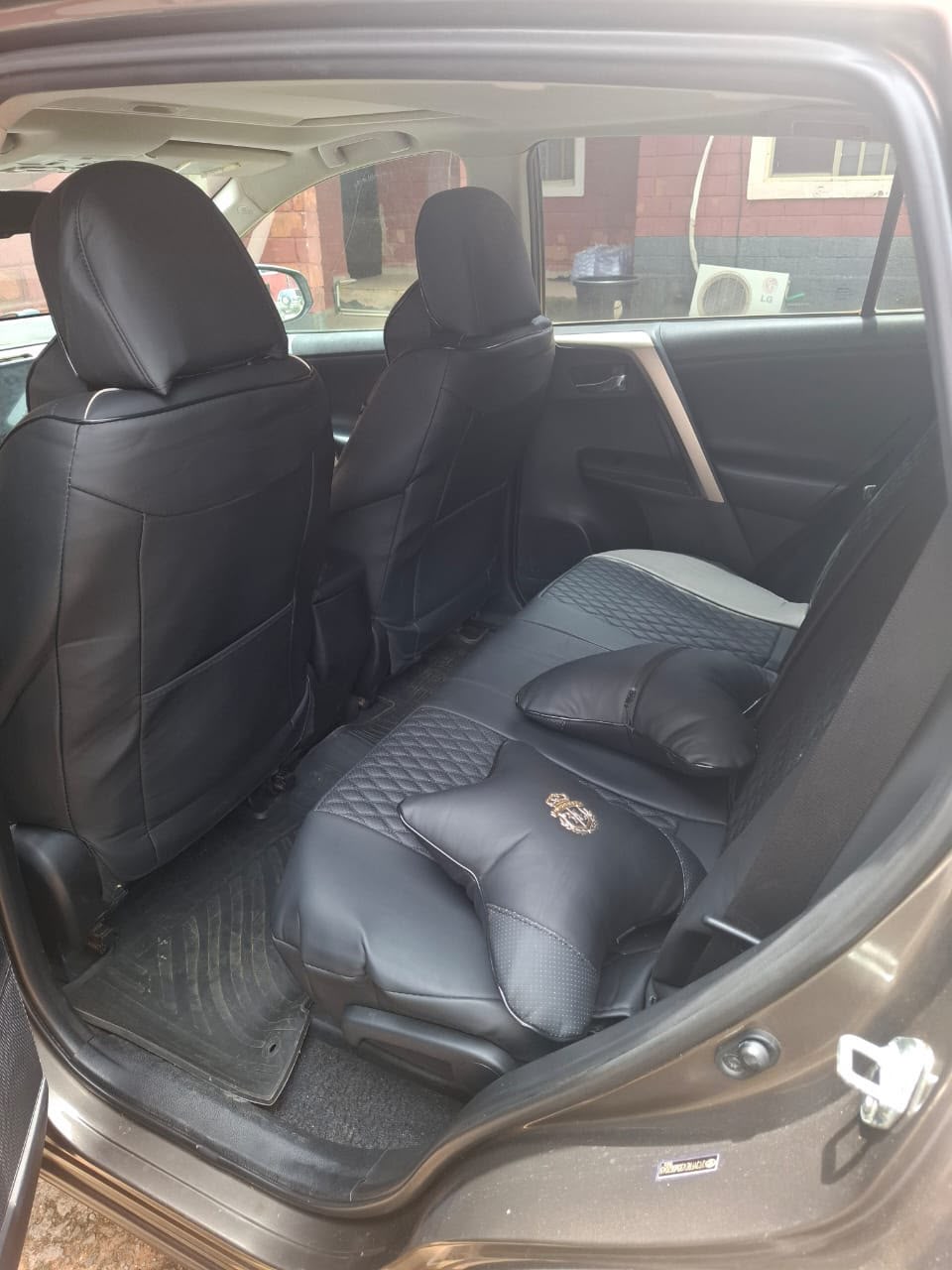 
								Giveaway Deal‼️‼️‼️ Carefully Used Toyota RAV4 2014 (Limited) with untempered engine and gear, ac is freezing 🥶 fullest option (Keyless & Sunroof) with original duty going for just 14.2M Net with our sambo Kubwa Abuja📍 ZERO CHAIN DEAL full									