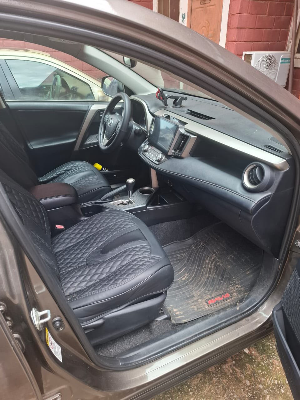 
								Giveaway Deal‼️‼️‼️ Carefully Used Toyota RAV4 2014 (Limited) with untempered engine and gear, ac is freezing 🥶 fullest option (Keyless & Sunroof) with original duty going for just 14.2M Net with our sambo Kubwa Abuja📍 ZERO CHAIN DEAL full									