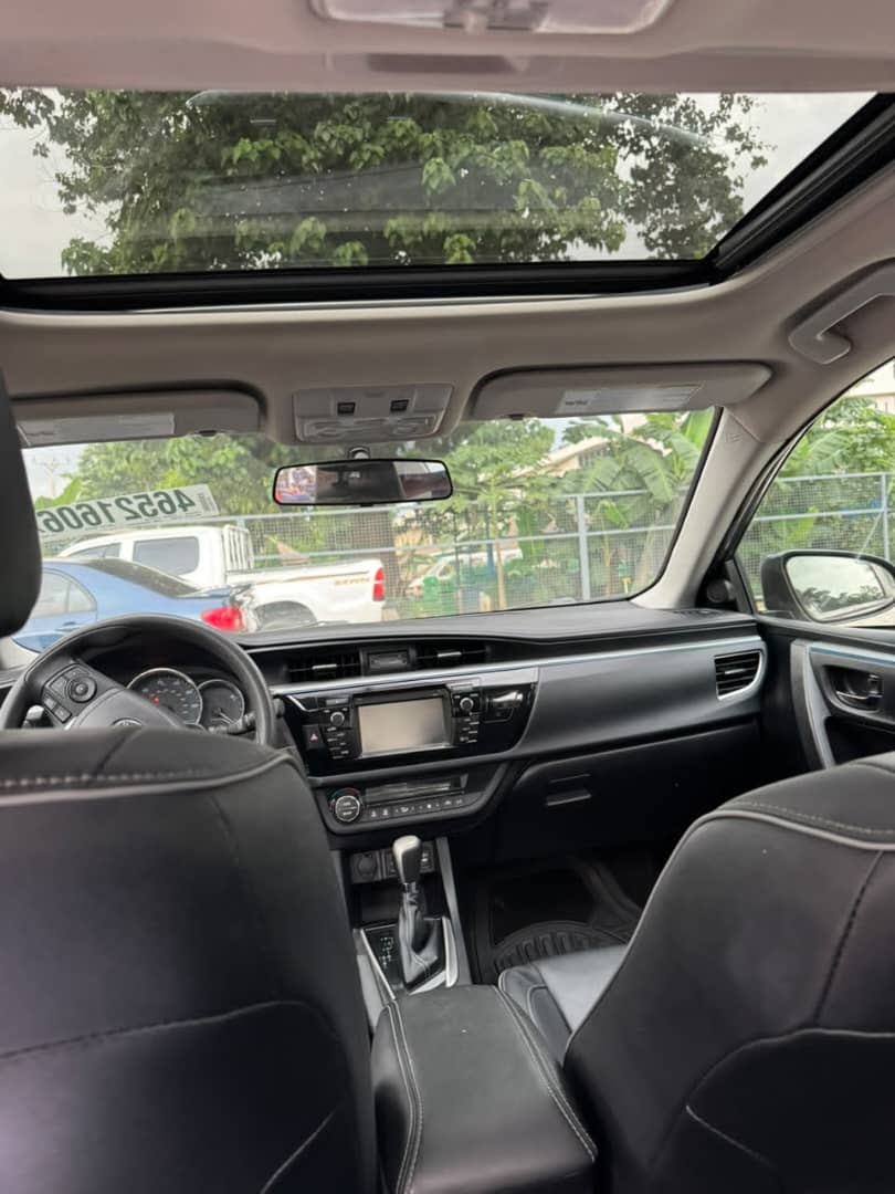 
								Good Deal 🙅‍♂️24hrs   Distress Sell Belgium Standard Toyota Matrix 2009 with Corolla Engine Untempered engine and gear for just 6.7m net Abuja full									