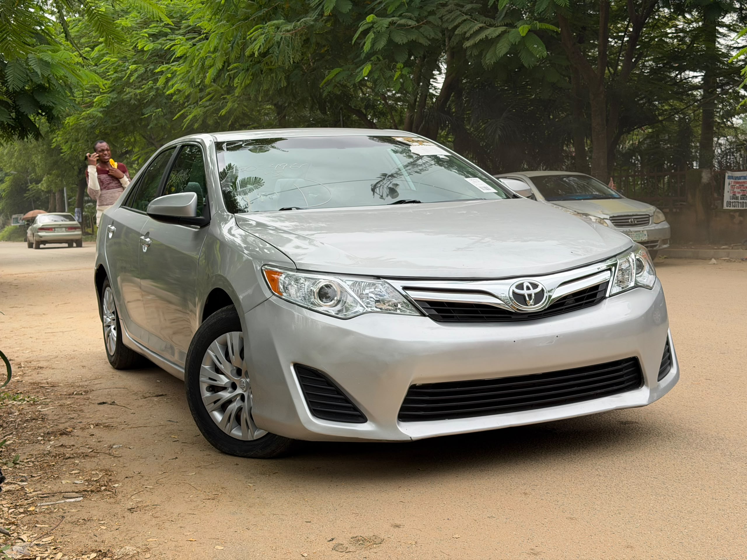 
								My usual weekend distress distress is here: Extremely clean foreign used 2013 on belt Toyota camry LE with Aug 2026 Duty. Untampared engine & gear going for just 11,000,000pls add ur sambo. No room for pressing 11,000,000 net full									