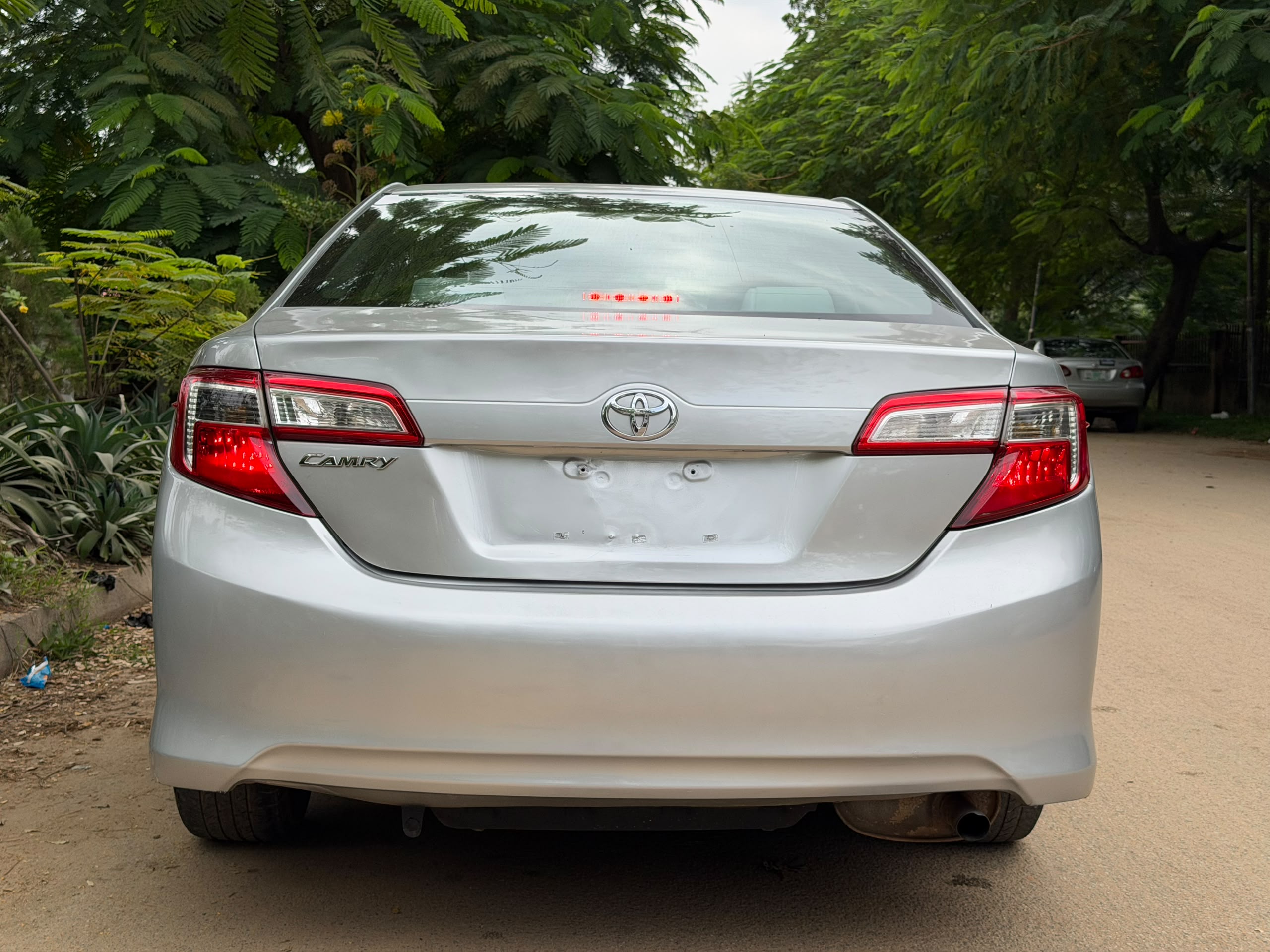 
								My usual weekend distress distress is here: Extremely clean foreign used 2013 on belt Toyota camry LE with Aug 2026 Duty. Untampared engine & gear going for just 11,000,000pls add ur sambo. No room for pressing 11,000,000 net full									