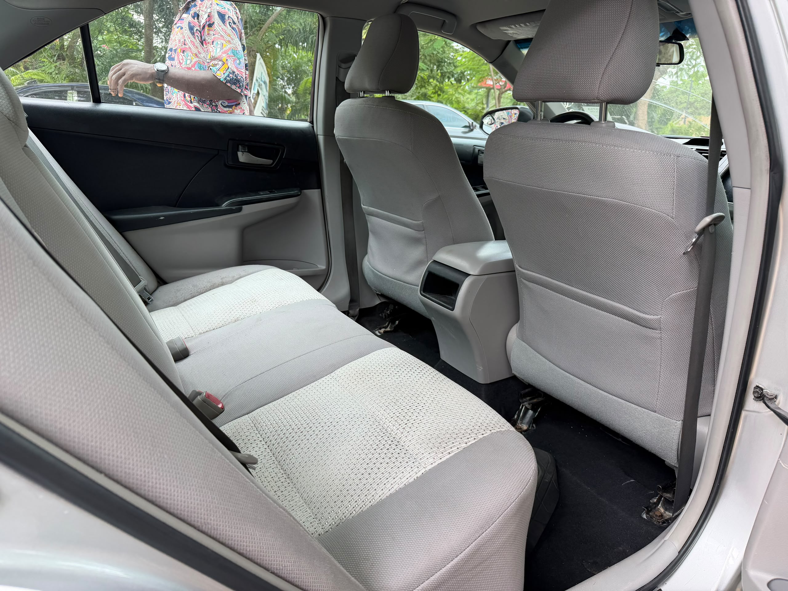 
								My usual weekend distress distress is here: Extremely clean foreign used 2013 on belt Toyota camry LE with Aug 2026 Duty. Untampared engine & gear going for just 11,000,000pls add ur sambo. No room for pressing 11,000,000 net full									