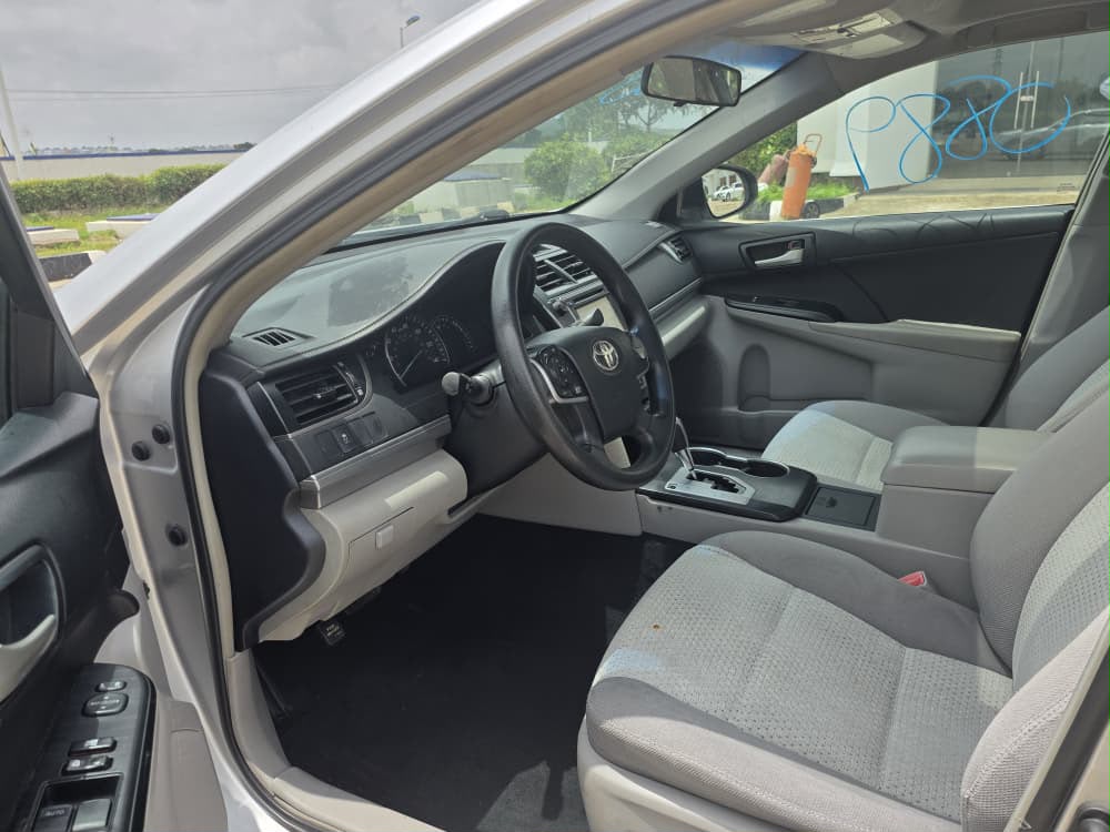 
								DISTRESS DISTRESS  FORIEGN USED TOYOTA CAMRY 2013 MODEL WITH RECENT ENTRY GOING FOR #11.9M NET ABUJA DEAL full									