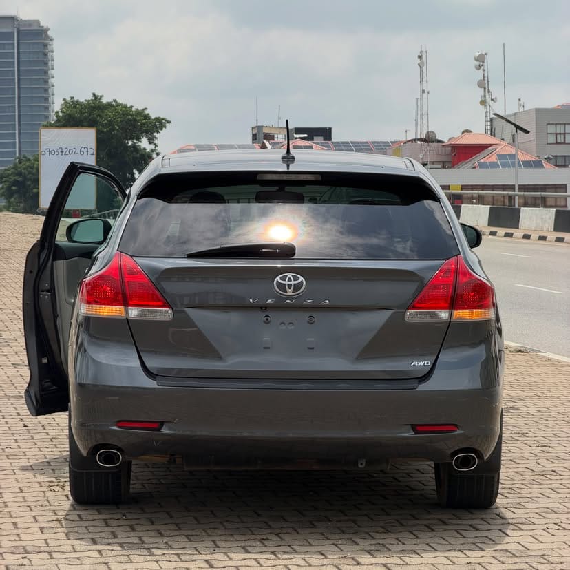 
								Good Deal ♨️ Extremely Super Clean Direct Belgium Venza 2012 Model Fullest Option With Original Custom Duty For 💰15.5M full									