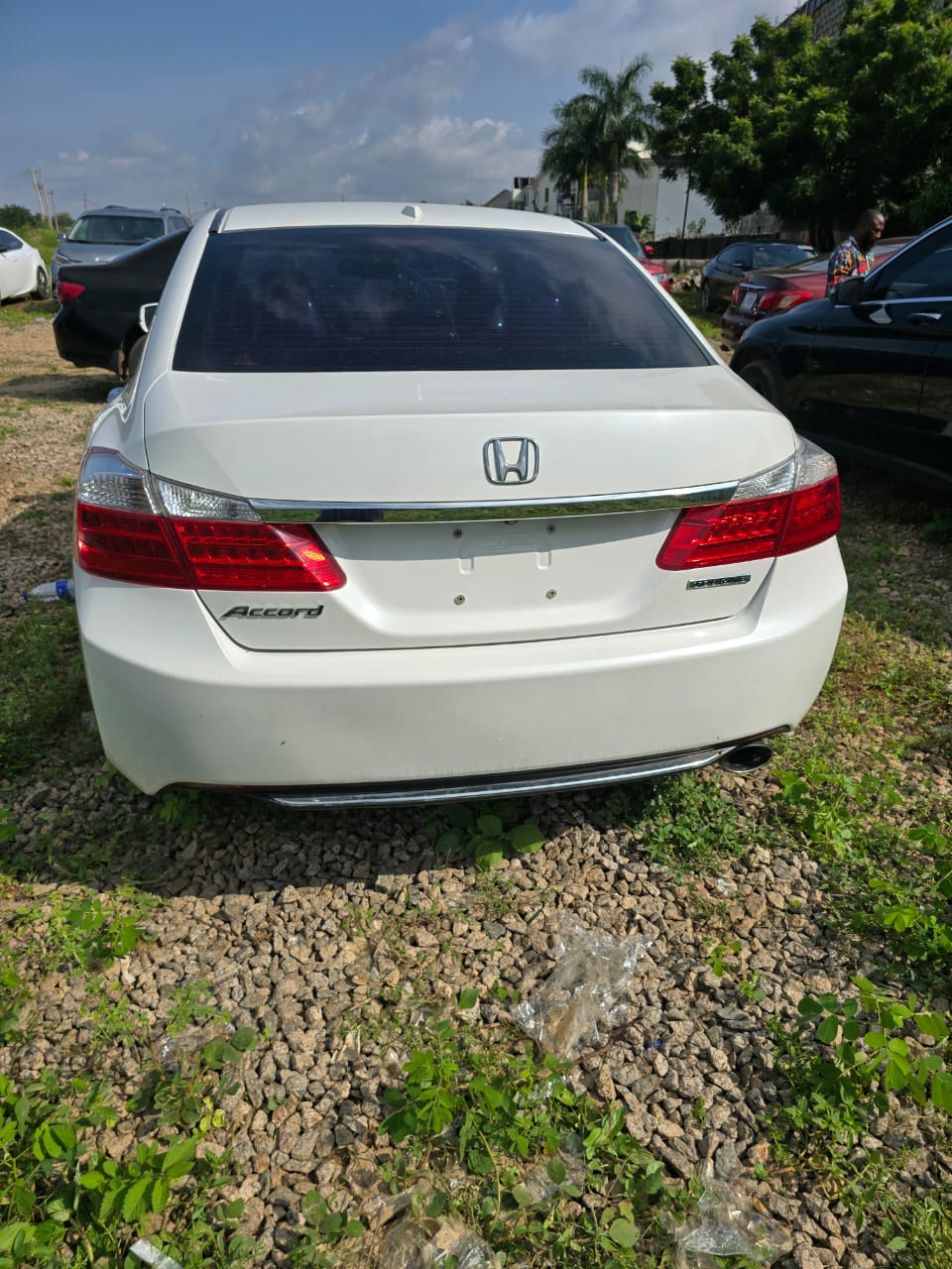 
								Sept Distress: Extremely clean Foreign used 2014 Honda Accord EXL fullest option with mint exterior nd interior Accident Free. going for just 13.3m only full									