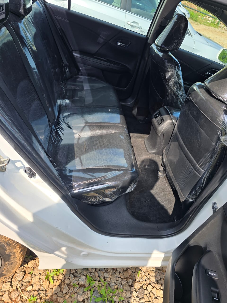
								Sept Distress: Extremely clean Foreign used 2014 Honda Accord EXL fullest option with mint exterior nd interior Accident Free. going for just 13.3m only full									