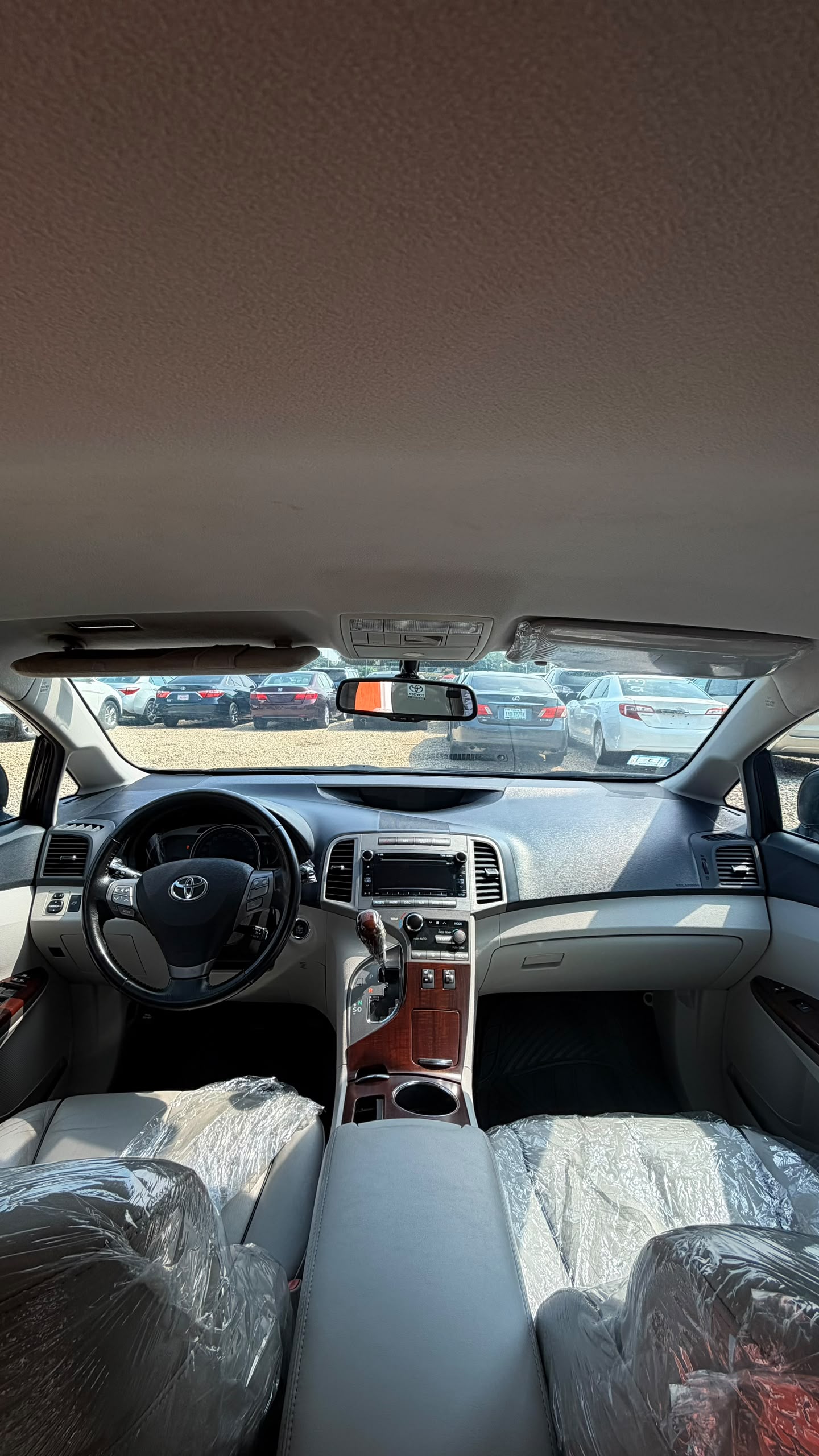 
								FOREIGN USED 🇺🇸 2012 TOYOTA VENZA XLE AWD WITH PUSH TO START, V4 ENGINE, REAR AC VENT,POWER BOOT AC FREEZING AND VERIFIED DUTY VALID FOR 18.5 MILLION NAIRA ONLY full									