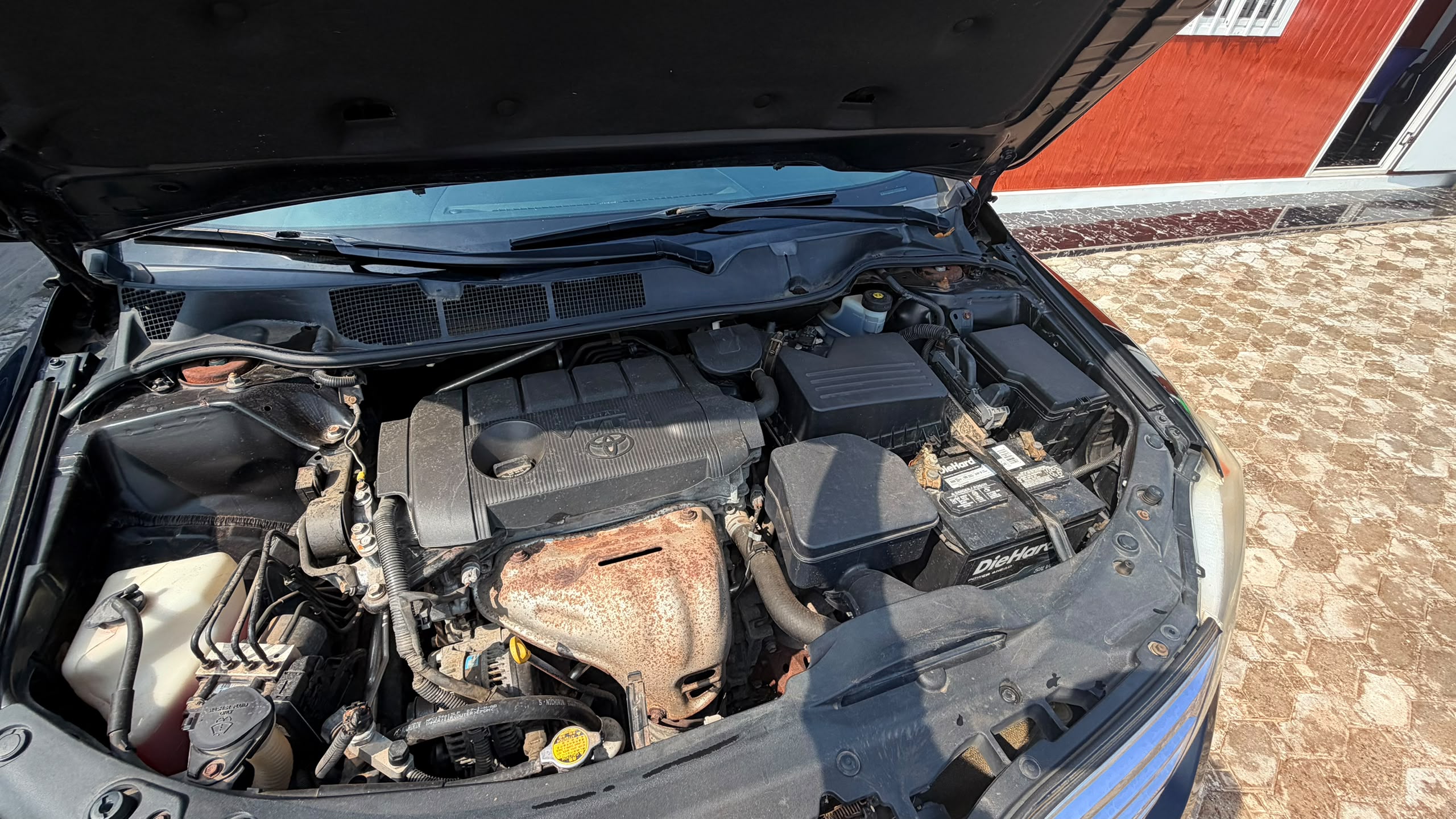 
								FOREIGN USED 🇺🇸 2012 TOYOTA VENZA XLE AWD WITH PUSH TO START, V4 ENGINE, REAR AC VENT,POWER BOOT AC FREEZING AND VERIFIED DUTY VALID FOR 18.5 MILLION NAIRA ONLY full									