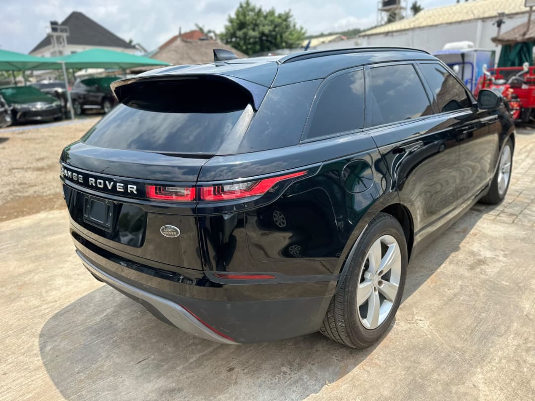 
								Just touch down Foreign used 2020 Range Rover Velar fullest option with 360° camera heated and ventilated leather seats retractable door handles blind spot lane keeping assist adaptive cruise controlpower boot anti collision sensor and many more.  💰 50 million naira only 📍 Abuja full									