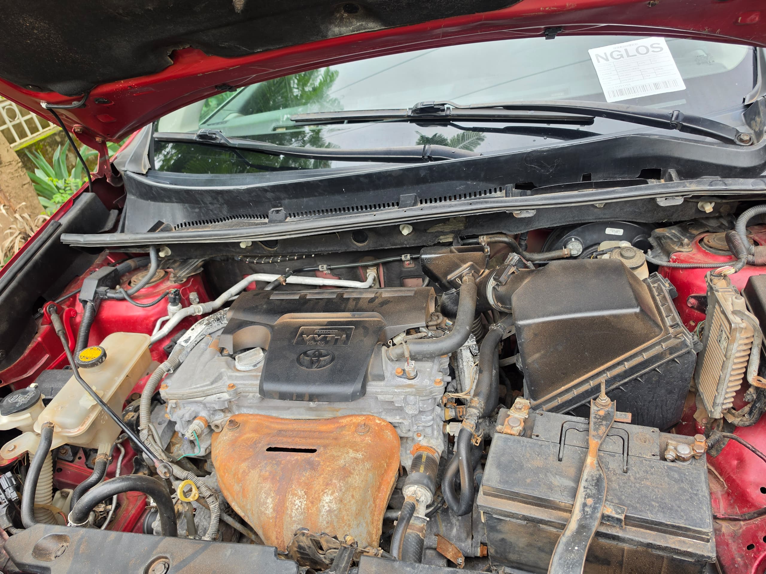 
								Belgium standards Toyota RAV4 2014 Engine and gearbox untempered AC chilling going for 13m  Abujadeal full									