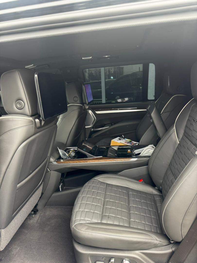 
								Distress sale BULLETPROOF INKAS AMORING 2025/2026 Escalade Premium Luxury  📍Pkrice N540m Abuja deal @all full									