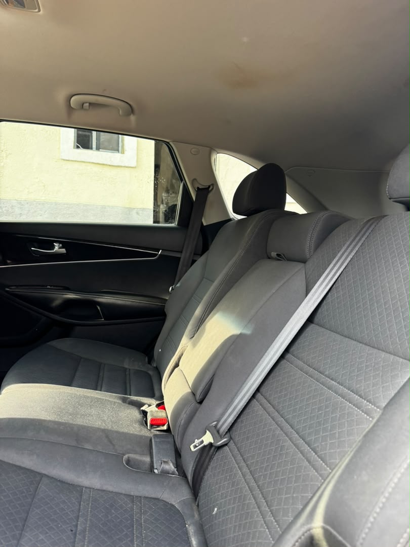 
								ABUJA📍FOREIGN USED 2016 KIA SORENTO IN PRISTINE CONDITION WITH 2026 ENTRY FULLY PAID DUTY 14.5M ONLY full									