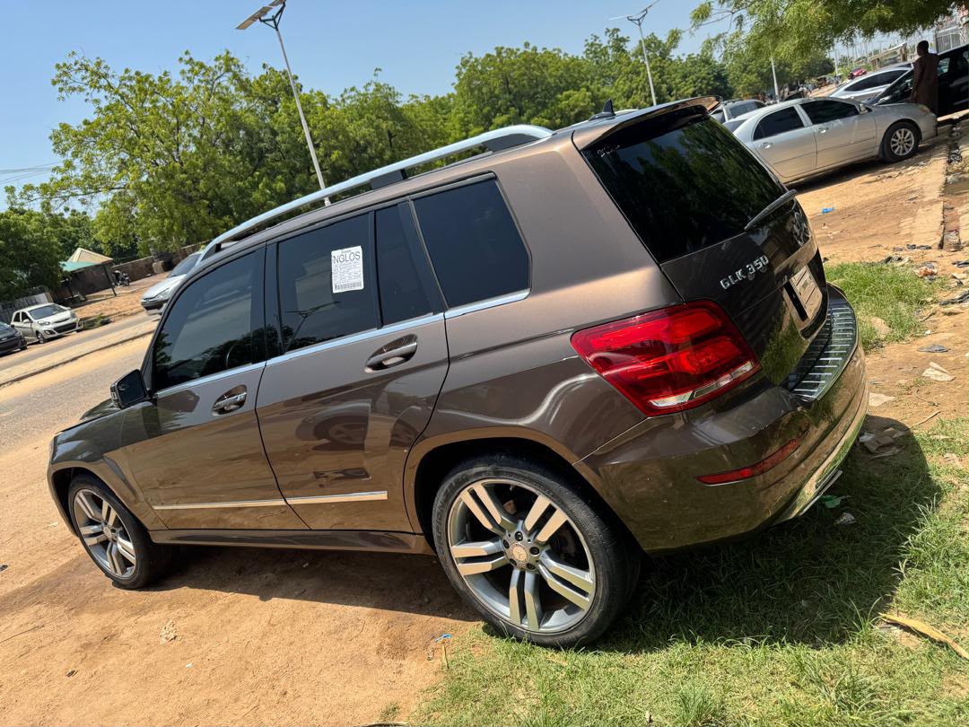
								Just arrived direct Belgium 🇱🇷 glk 350 4matic 2014 model custom duty 2026 and in pristine condition 👍 power booting fullest option @ just 16.5m net 🥅 DEIDEI ABUJA full									