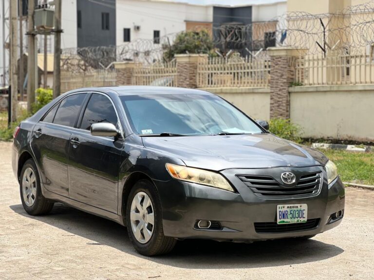 2008 Belgium 🇧🇪 Grade Toyota Camry on Fast Sale  6m only  Untampered Engine and Gear  AC Moscow Standard  Owners House deal Abuja