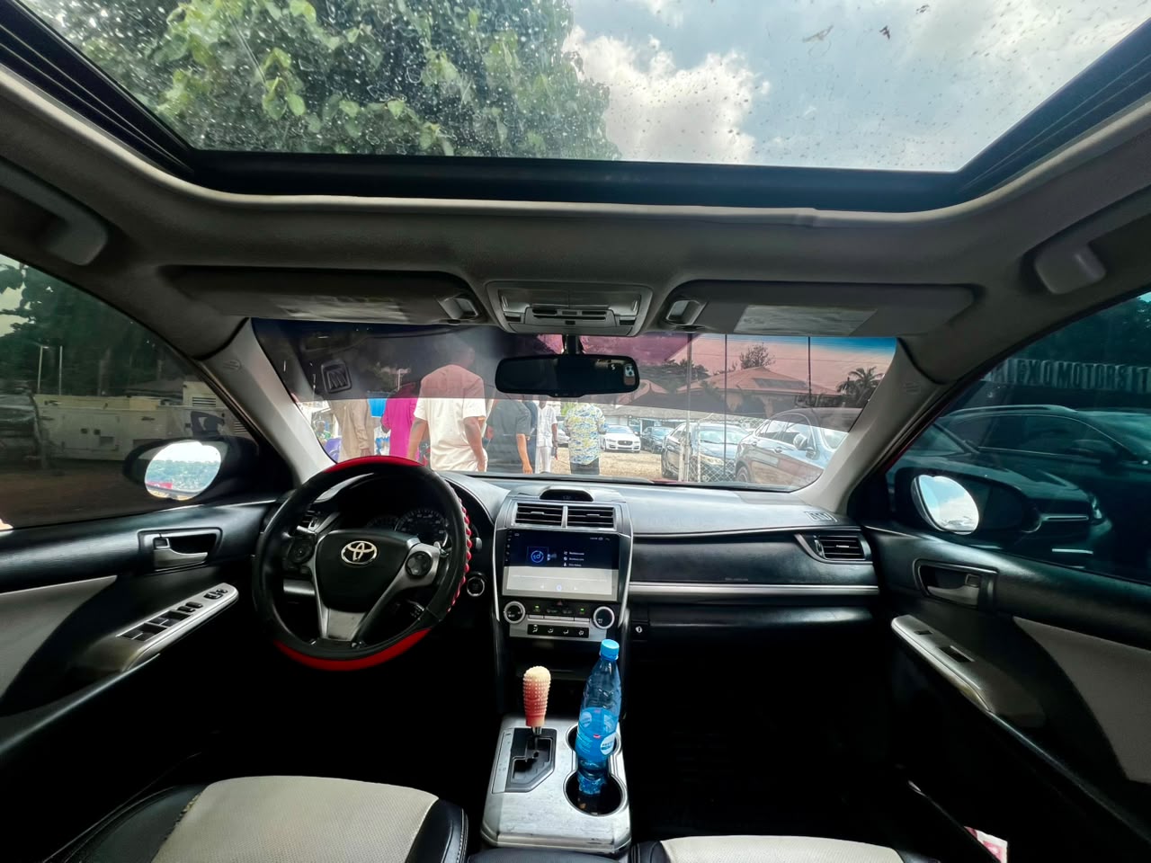 
								Neatly Used Toyota Camry SE 2013 keyless  In perfect condition  Buy and Drive   8.5 Million full									